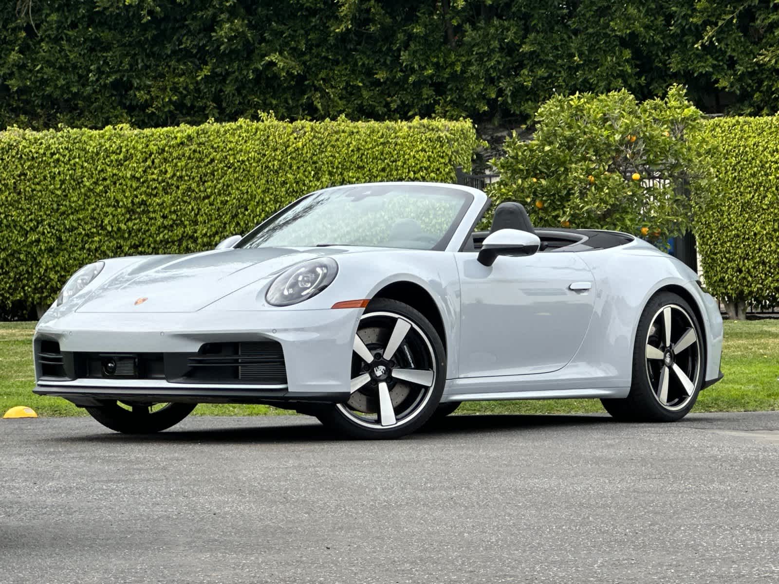 Thumbnail: 2026 Porsche 911 - 1