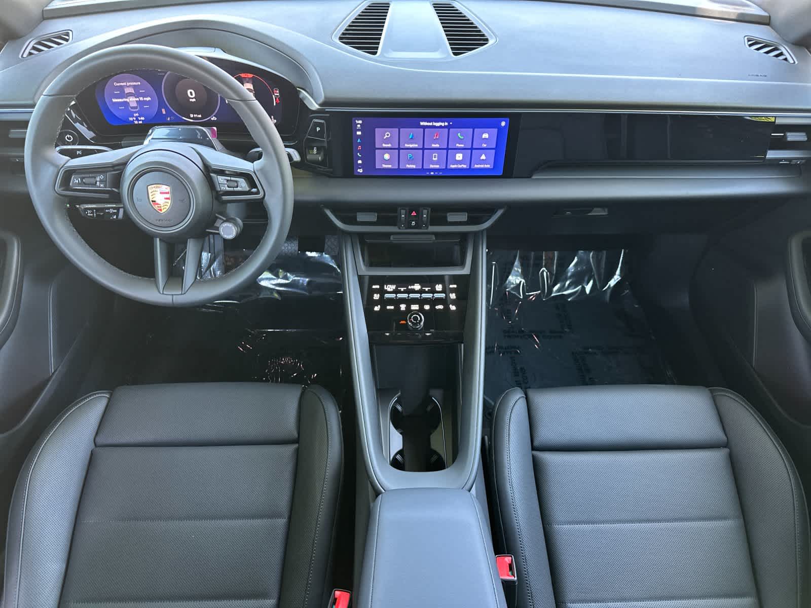 Thumbnail: 2026 Porsche Macan - 6