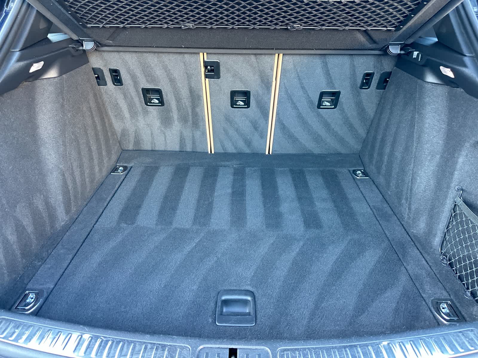 Thumbnail: 2018 Porsche Macan - 16