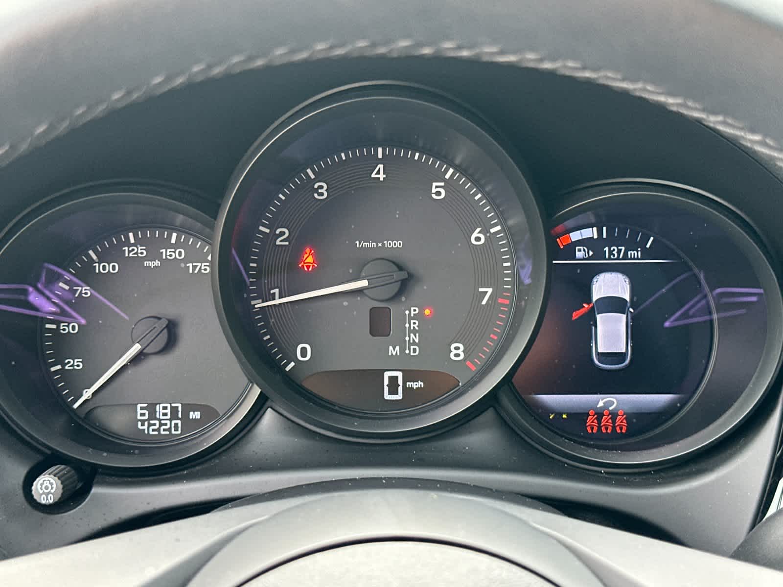 Thumbnail: 2025 Porsche Macan - 29