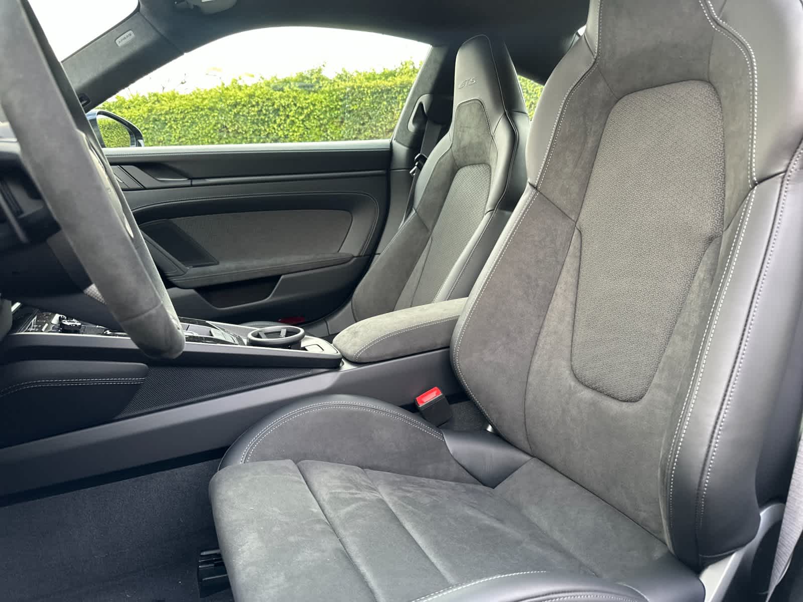 Thumbnail: 2026 Porsche 911 - 5