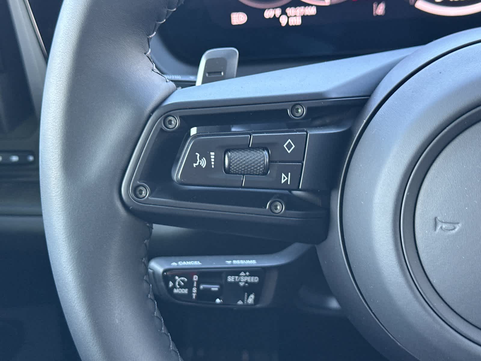 Thumbnail: 2026 Porsche Cayenne - 28