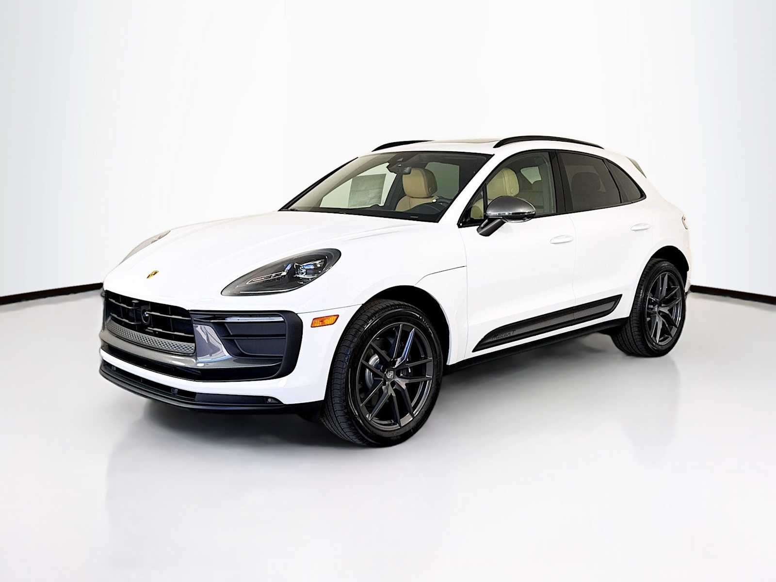 Thumbnail: 2026 Porsche Macan - 1