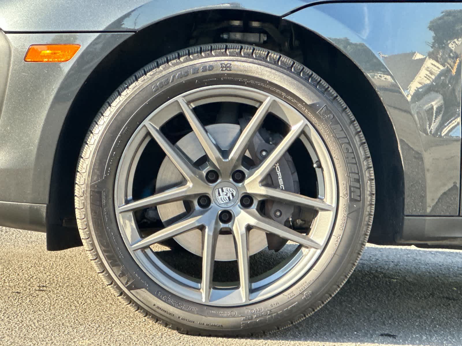 Thumbnail: 2025 Porsche Macan - 30