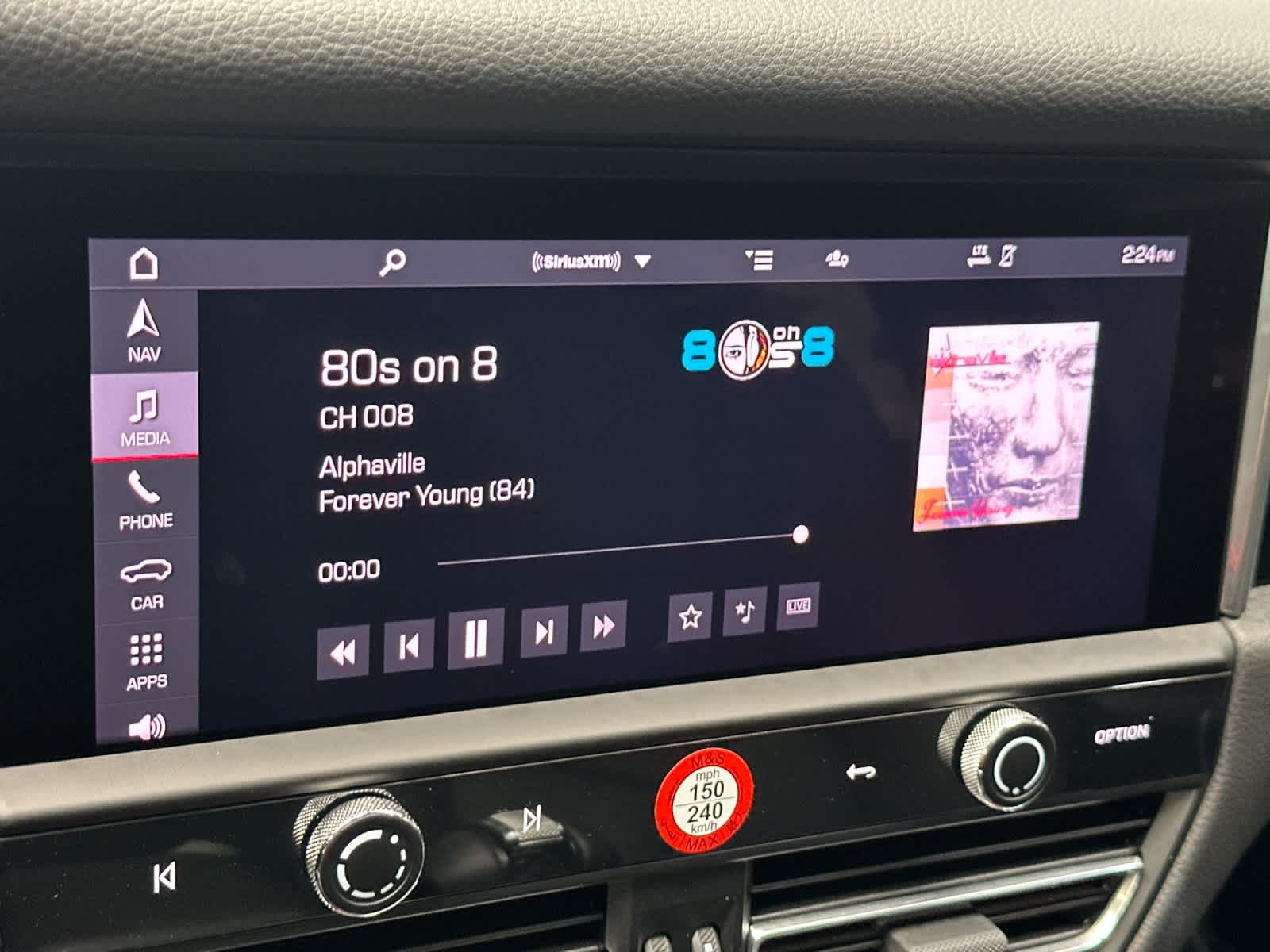 Thumbnail: 2025 Porsche Macan - 20