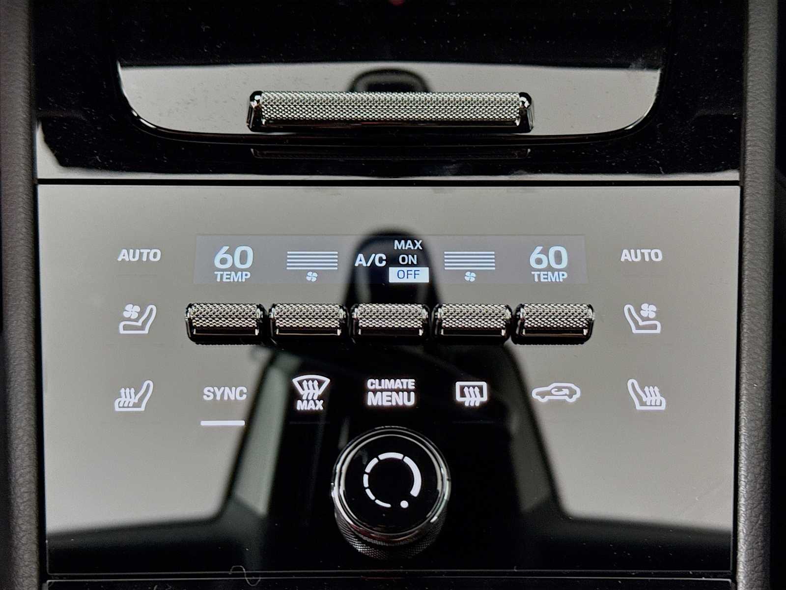 Thumbnail: 2026 Porsche Cayenne - 13