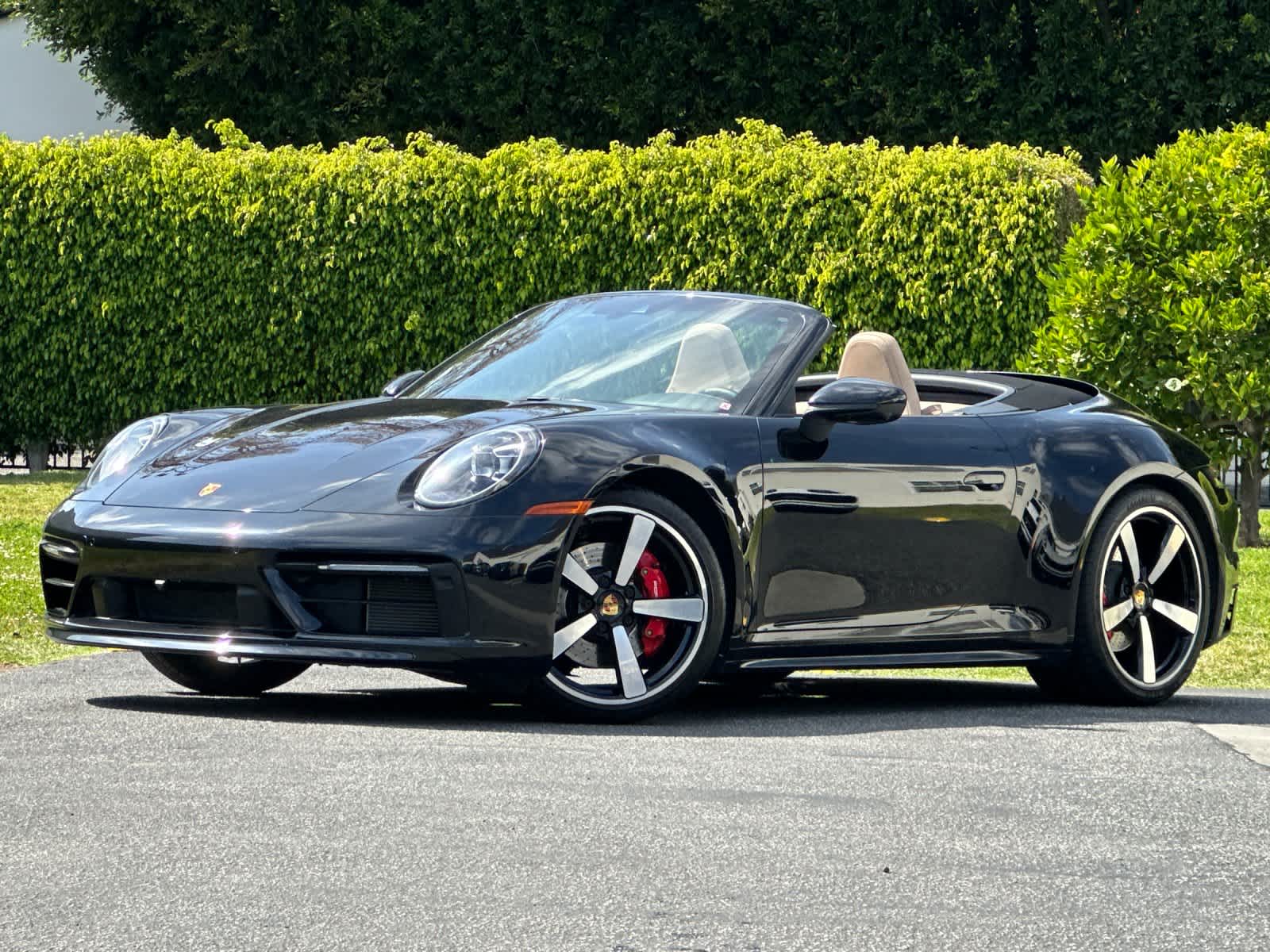 Thumbnail: 2020 Porsche 911 - 1