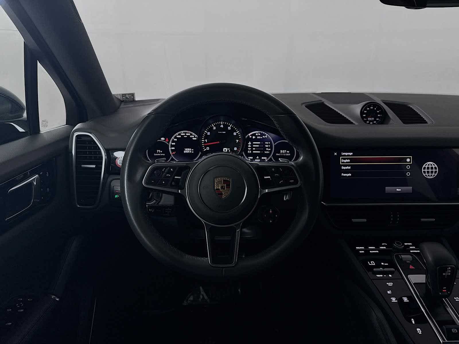 Thumbnail: 2022 Porsche Cayenne - 19