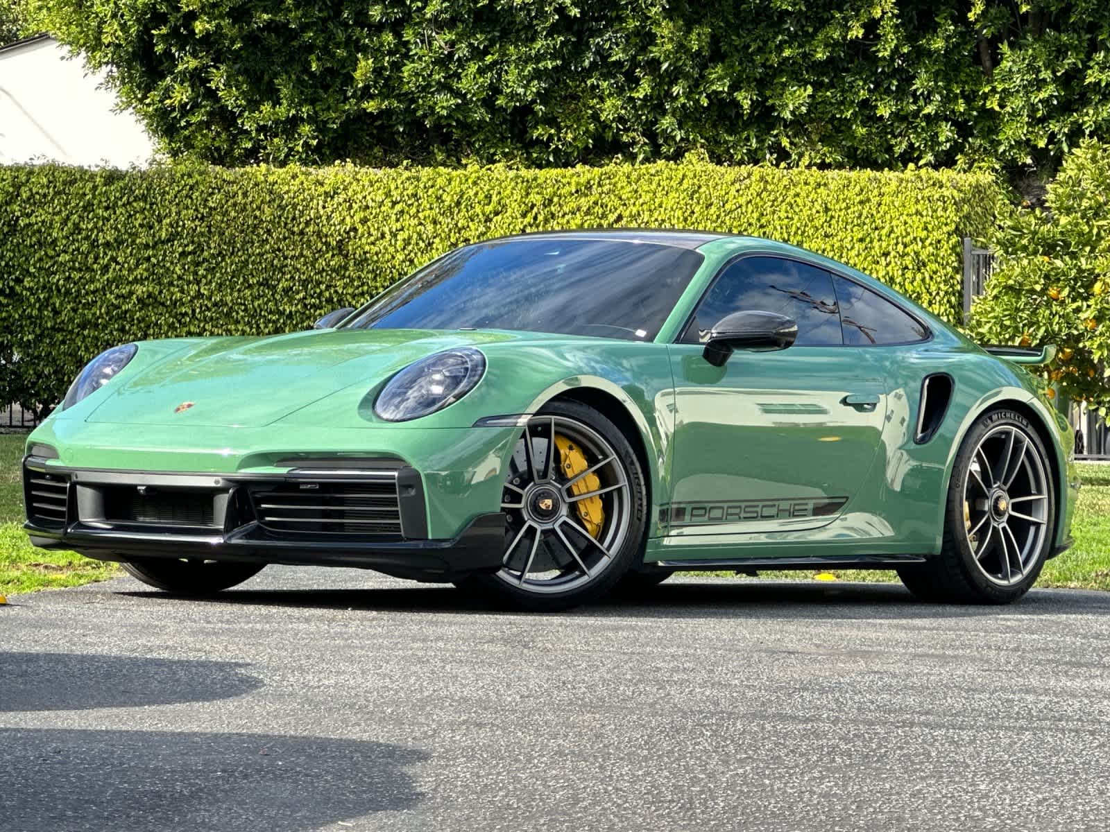 Thumbnail: 2022 Porsche 911 - 1
