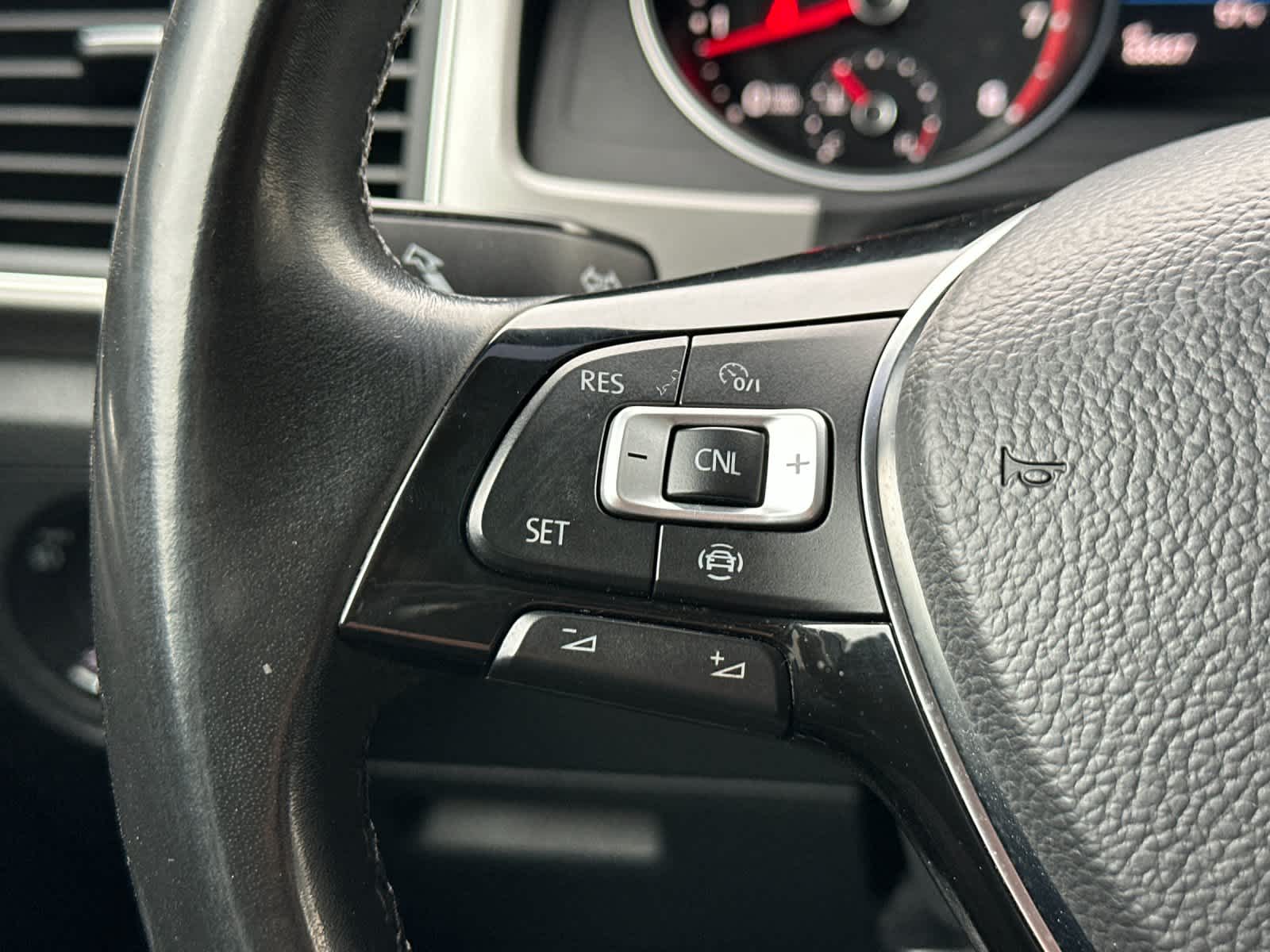 Thumbnail: 2019 Volkswagen Atlas - 26