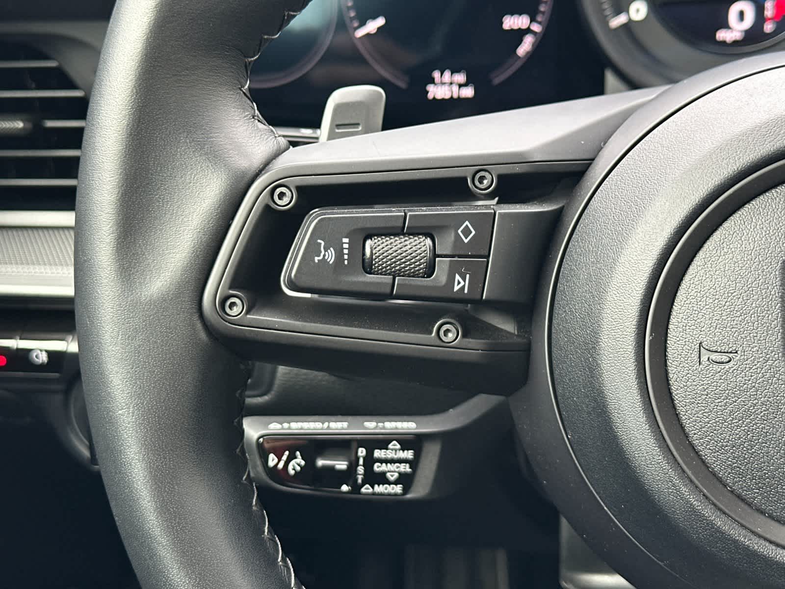 Thumbnail: 2020 Porsche 911 - 23