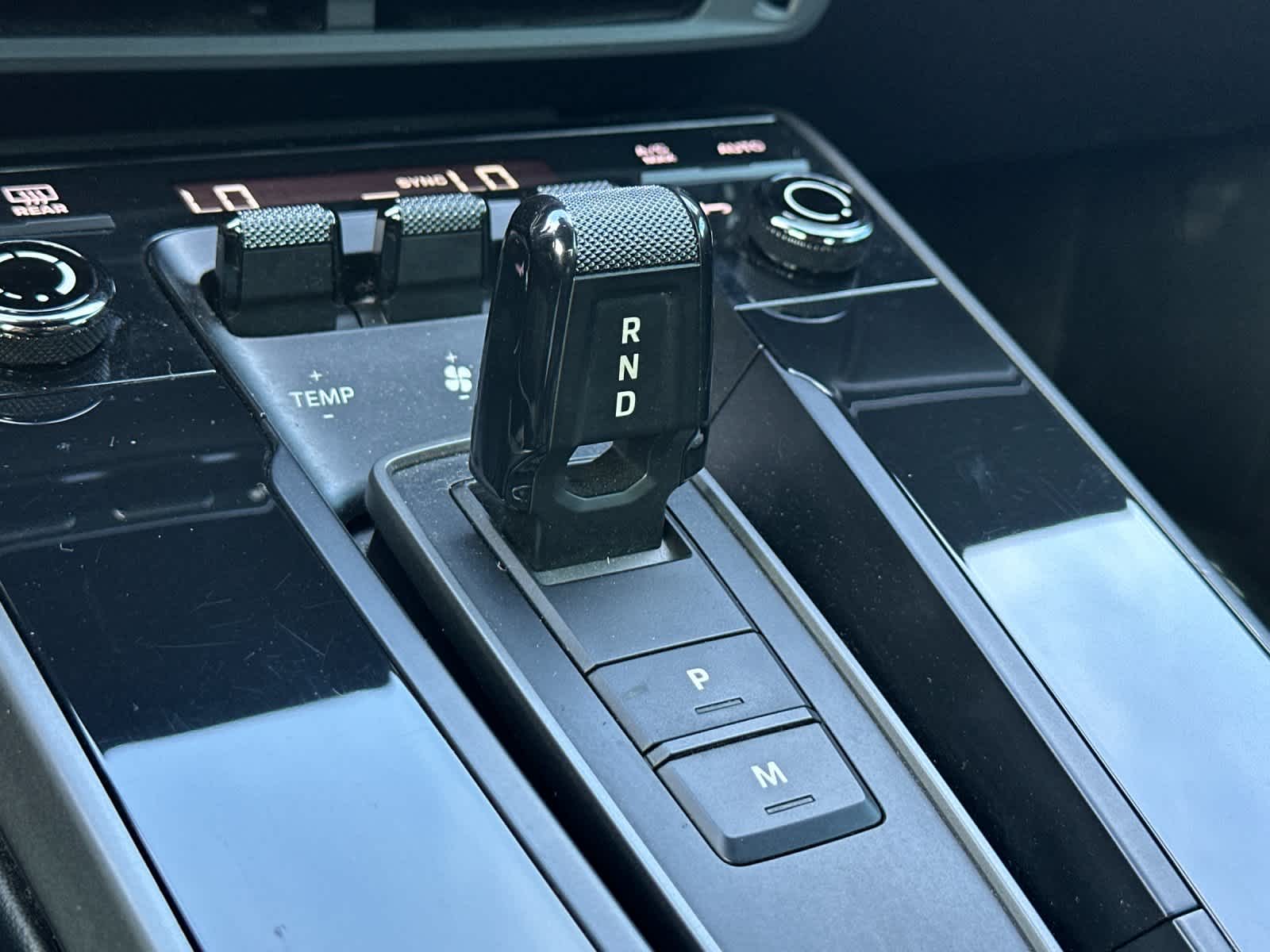 Thumbnail: 2021 Porsche 911 - 21