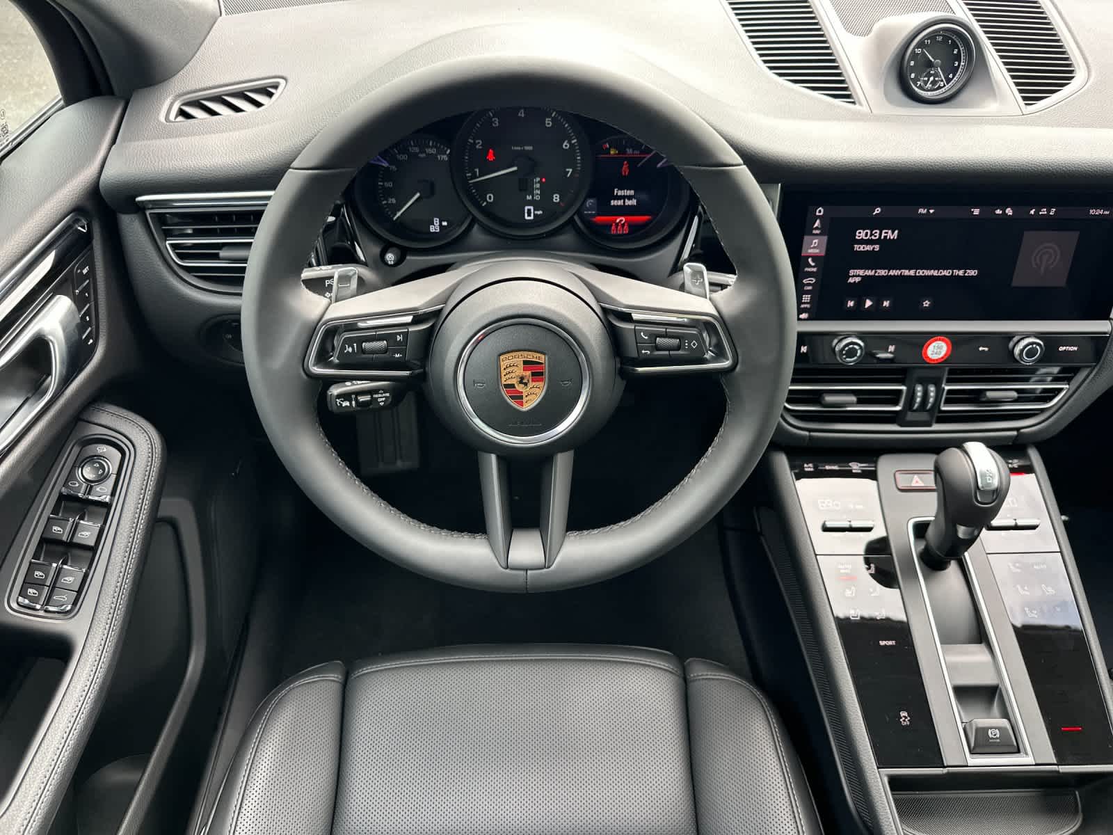 Thumbnail: 2026 Porsche Macan - 15