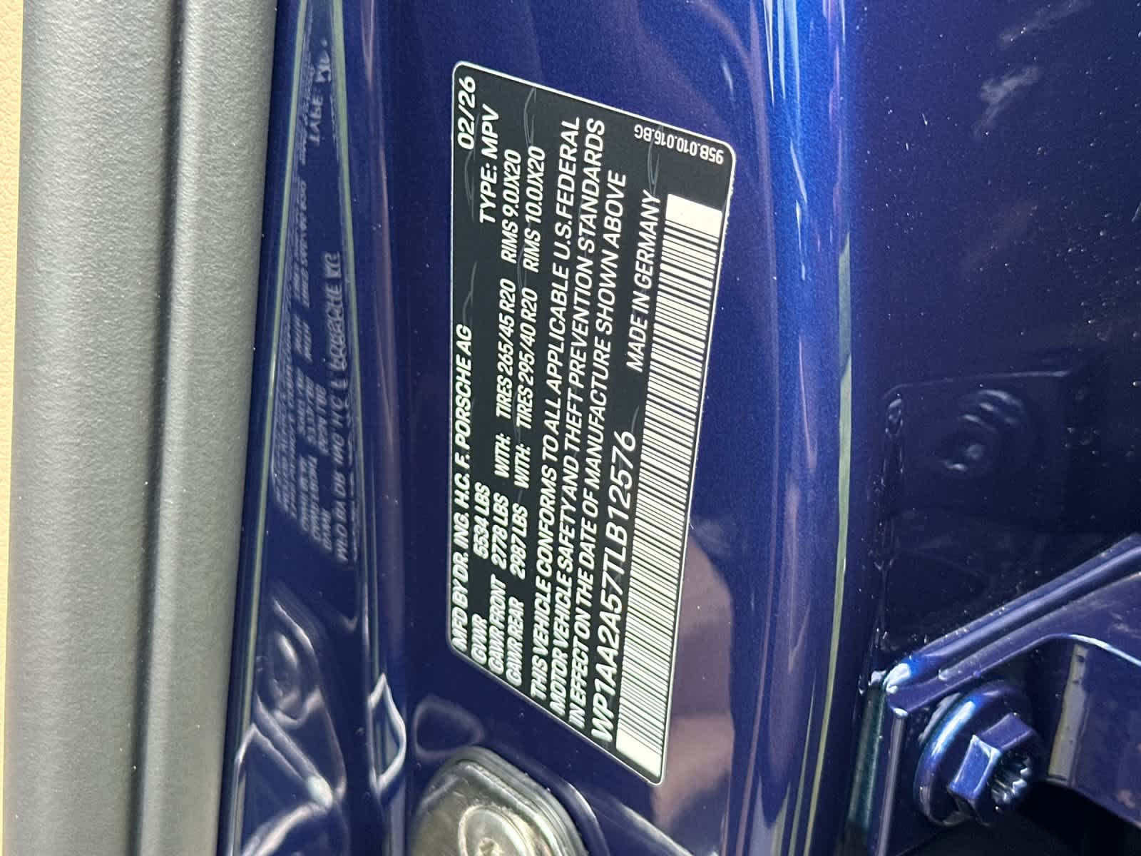 Thumbnail: 2026 Porsche Macan - 33