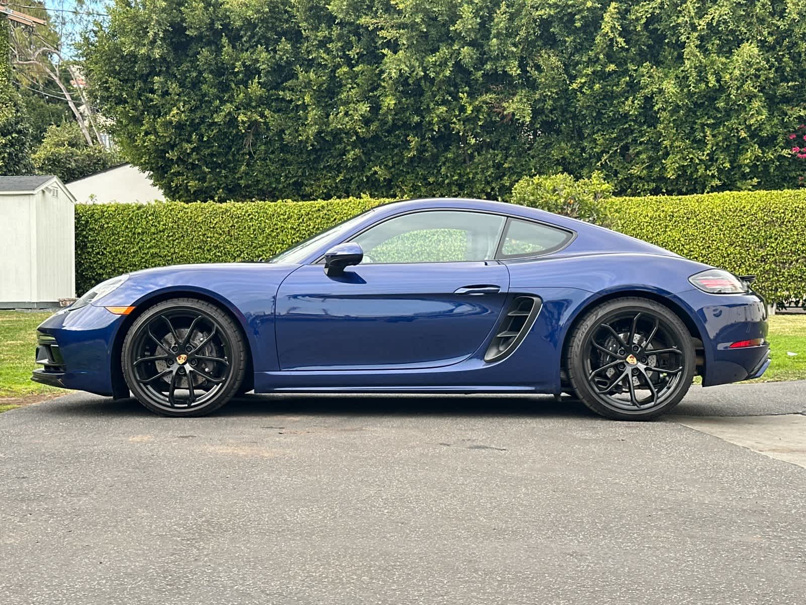 Thumbnail: 2025 Porsche 718 Cayman - 2