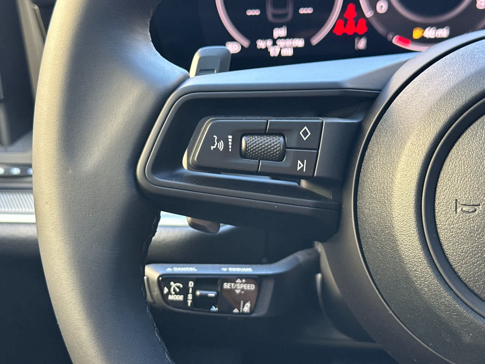 Thumbnail: 2026 Porsche Cayenne - 28