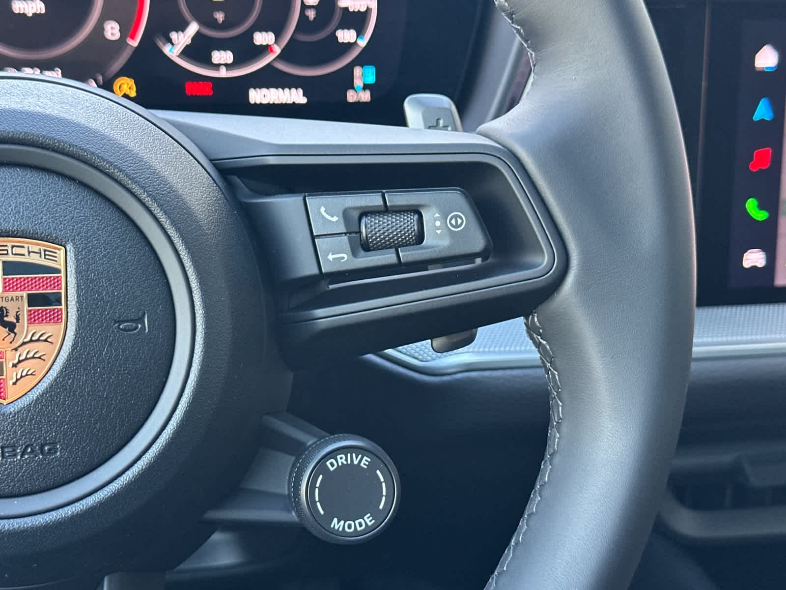 Thumbnail: 2026 Porsche Cayenne - 29