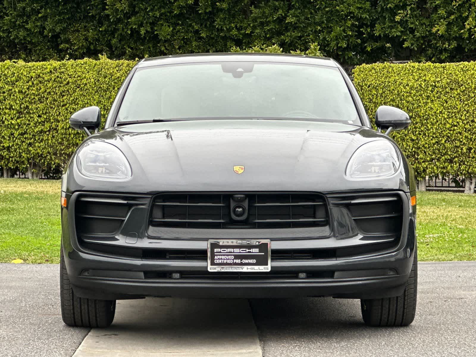 Thumbnail: 2025 Porsche Macan - 11