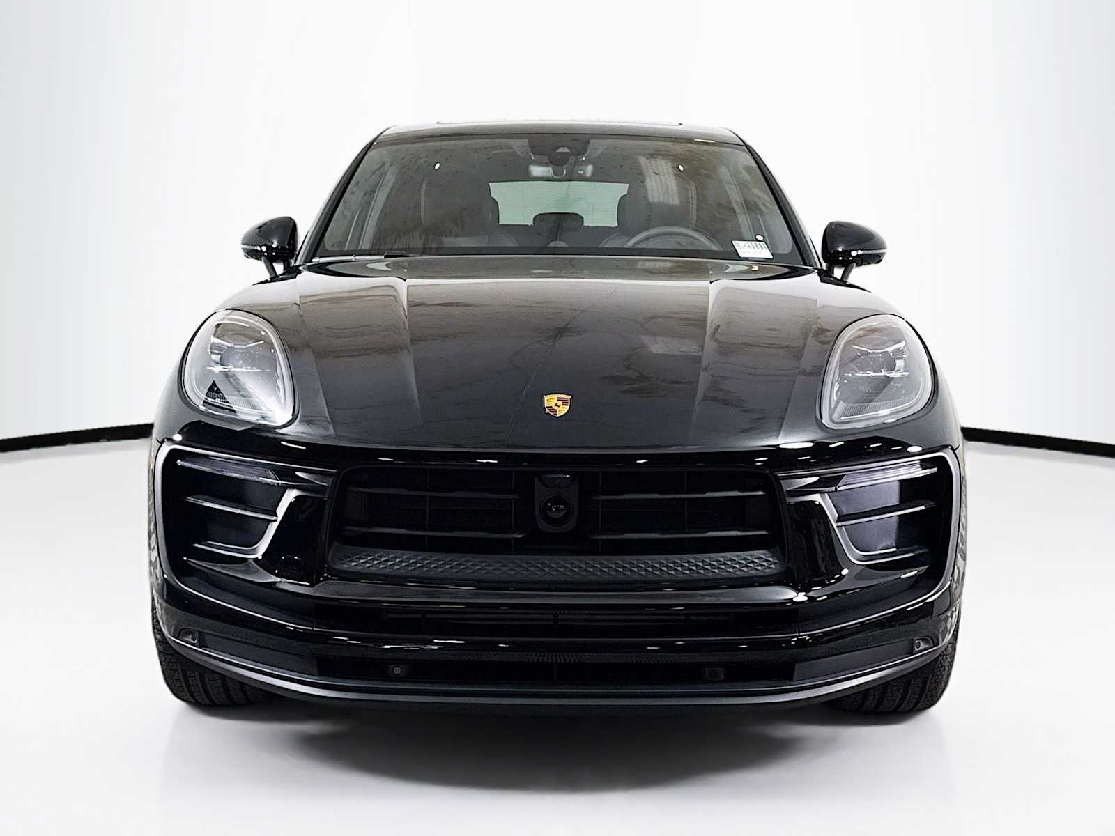Thumbnail: 2025 Porsche Macan - 6