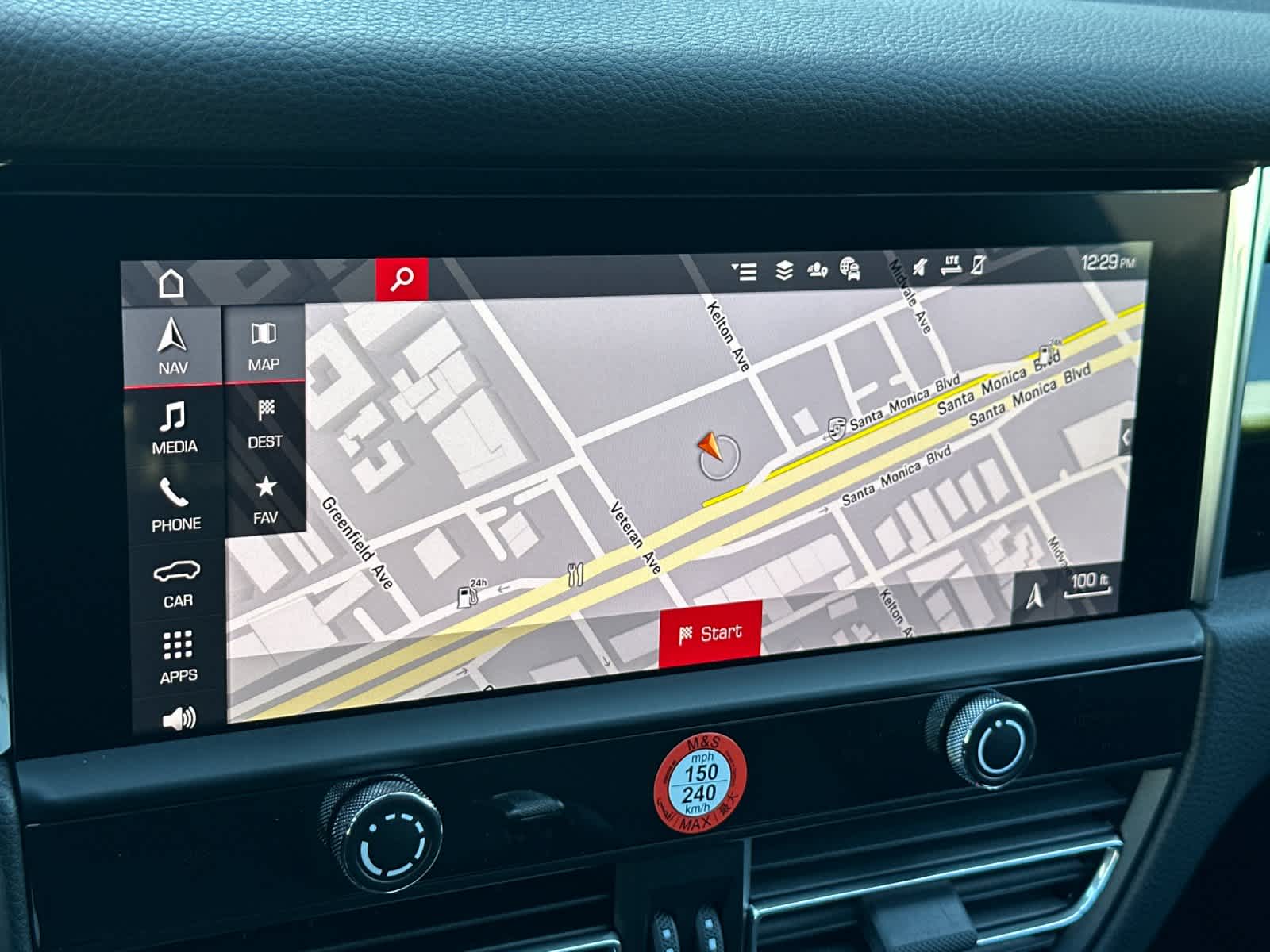 Thumbnail: 2026 Porsche Macan - 22