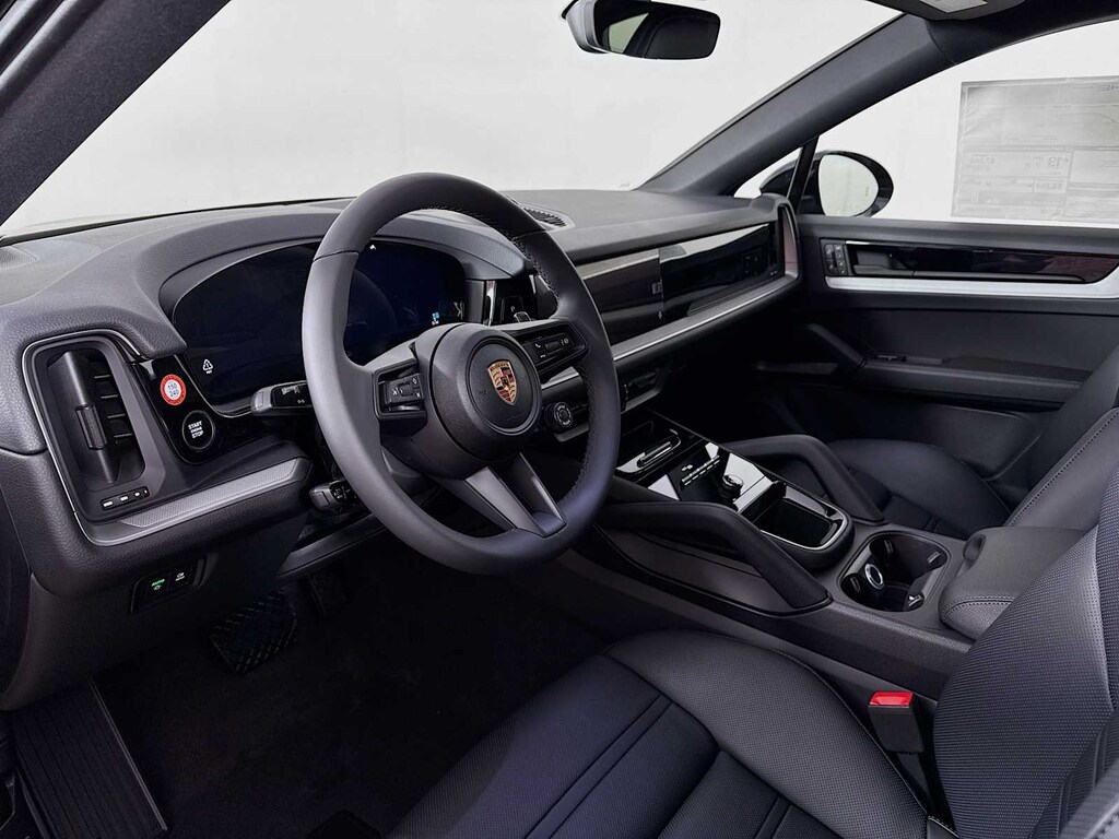 New 2025 Porsche Cayenne SUV