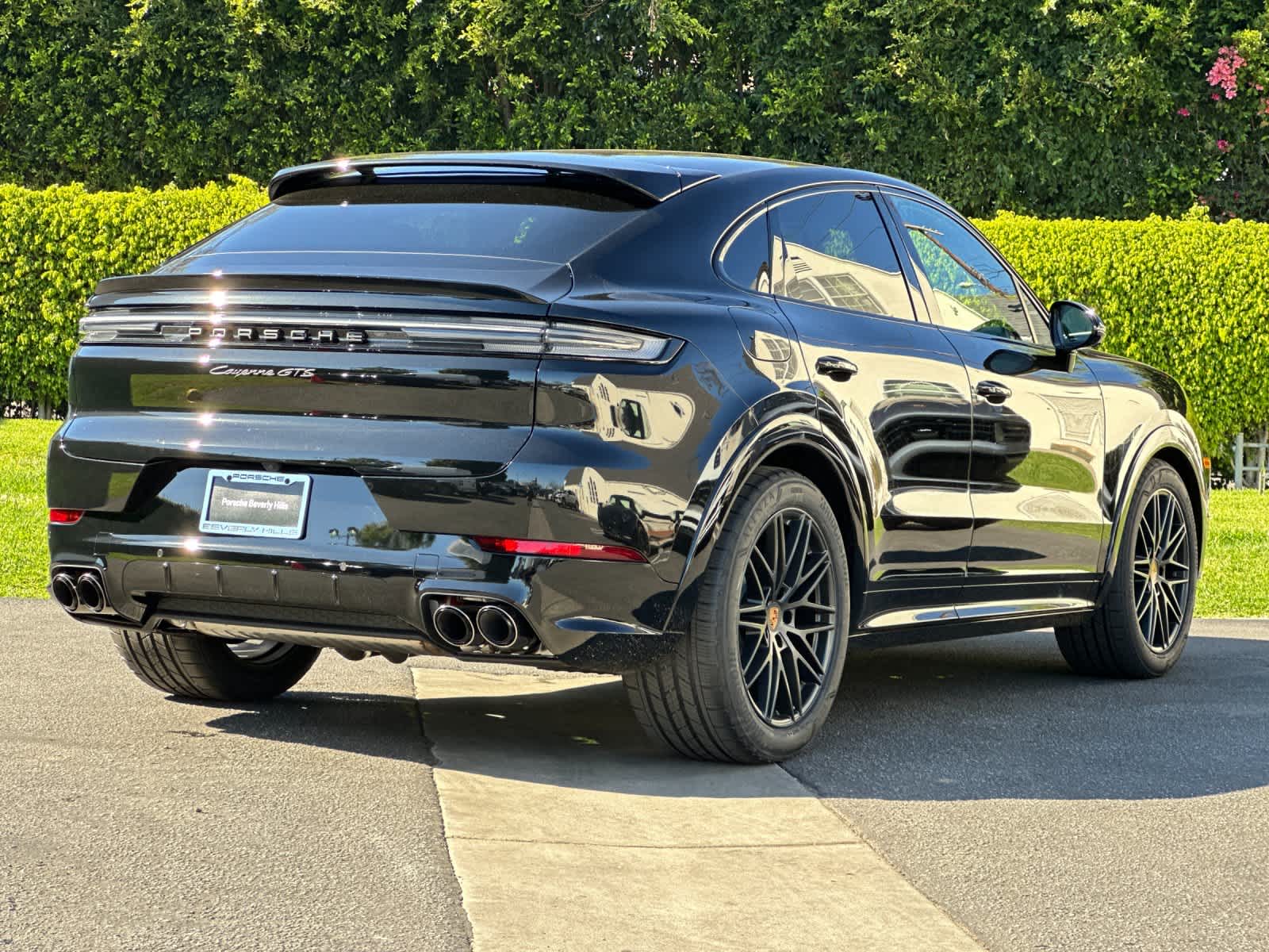 Thumbnail: 2026 Porsche Cayenne - 8