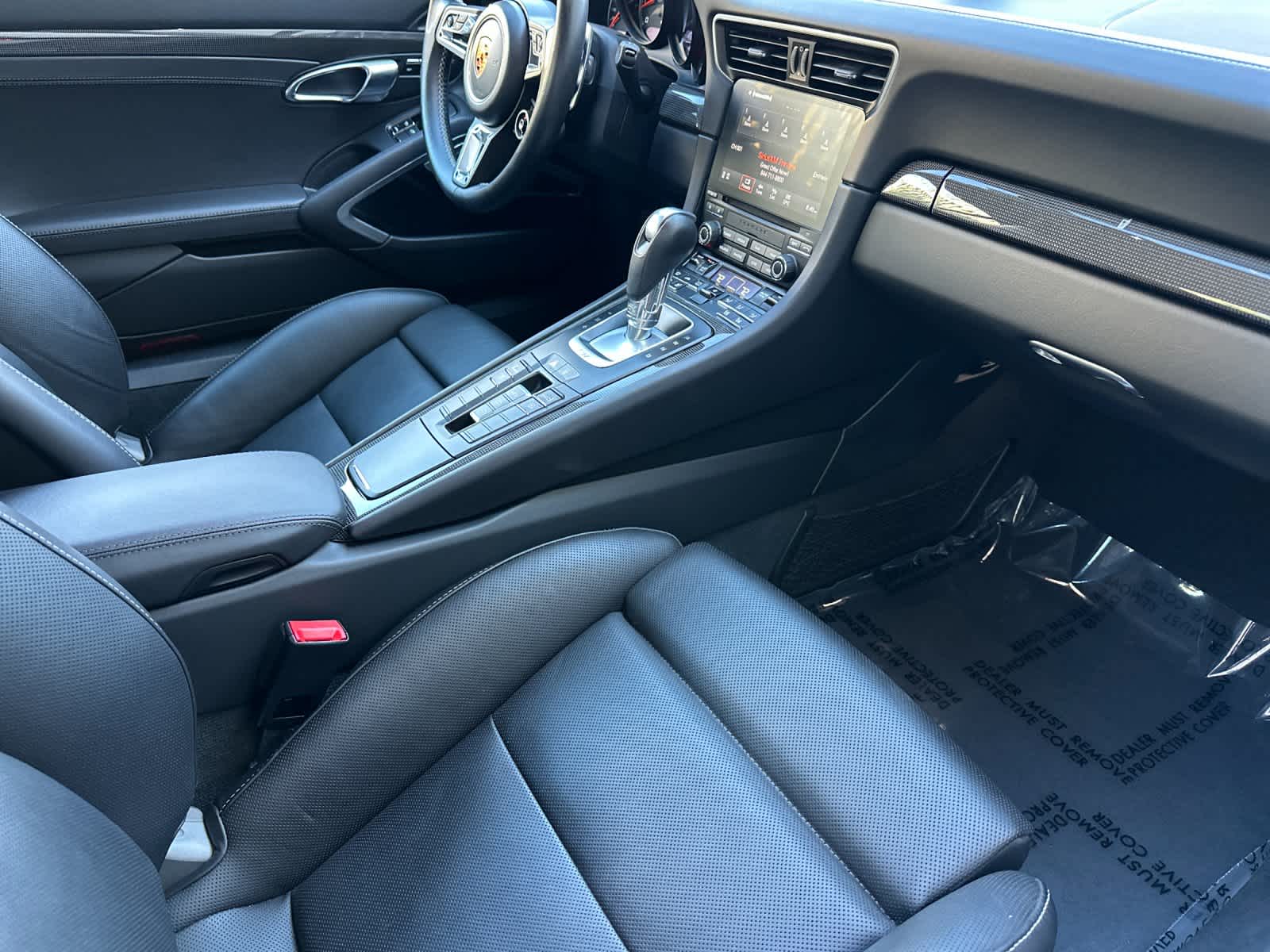 Thumbnail: 2019 Porsche 911 - 14