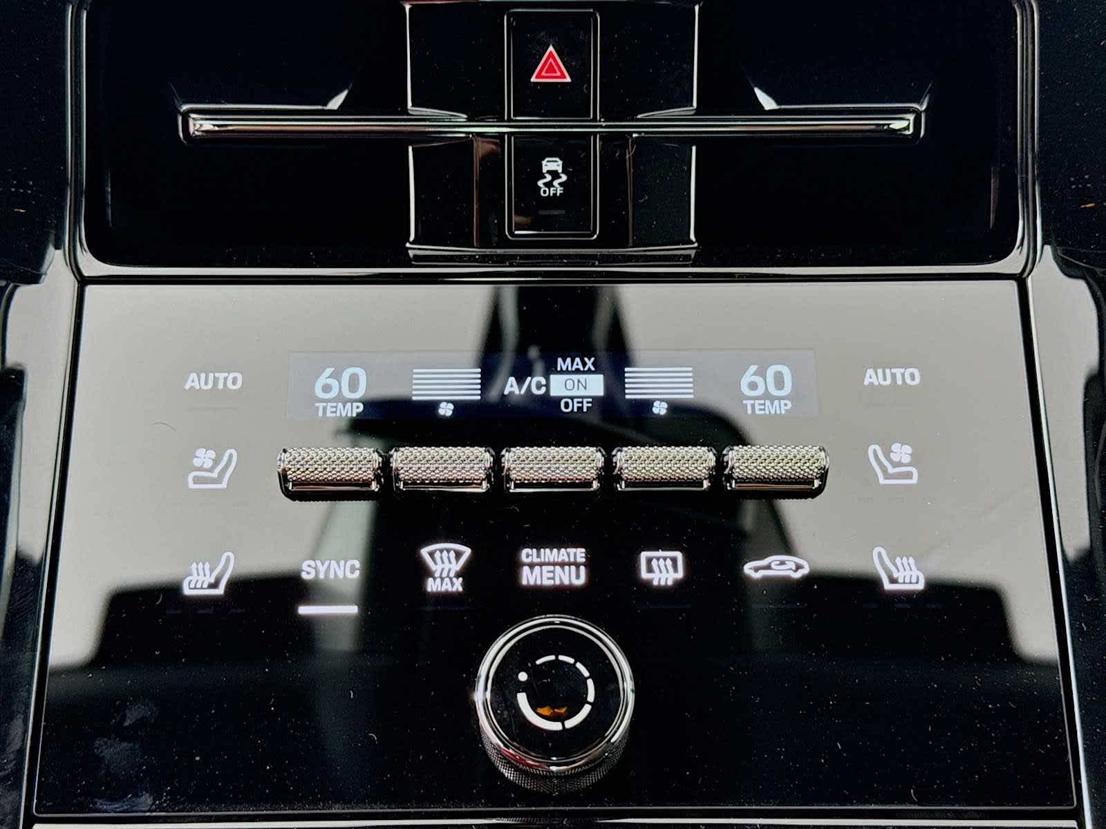 Thumbnail: 2025 Porsche Panamera - 13