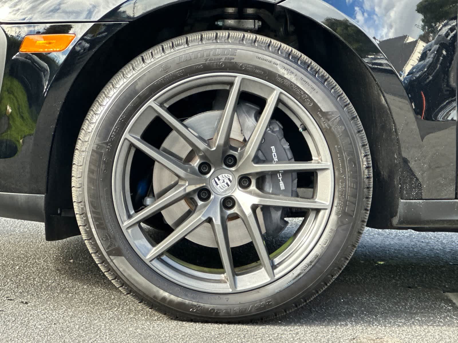 Thumbnail: 2025 Porsche Macan - 30