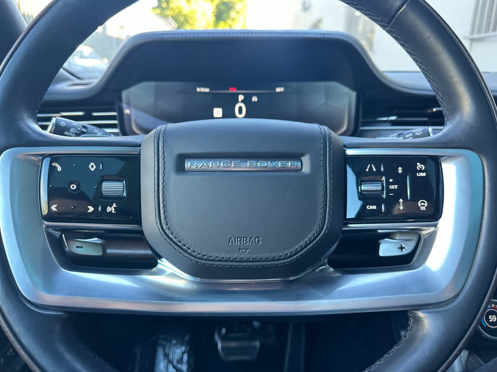 Thumbnail: 2023 Land Rover Range Rover - 27