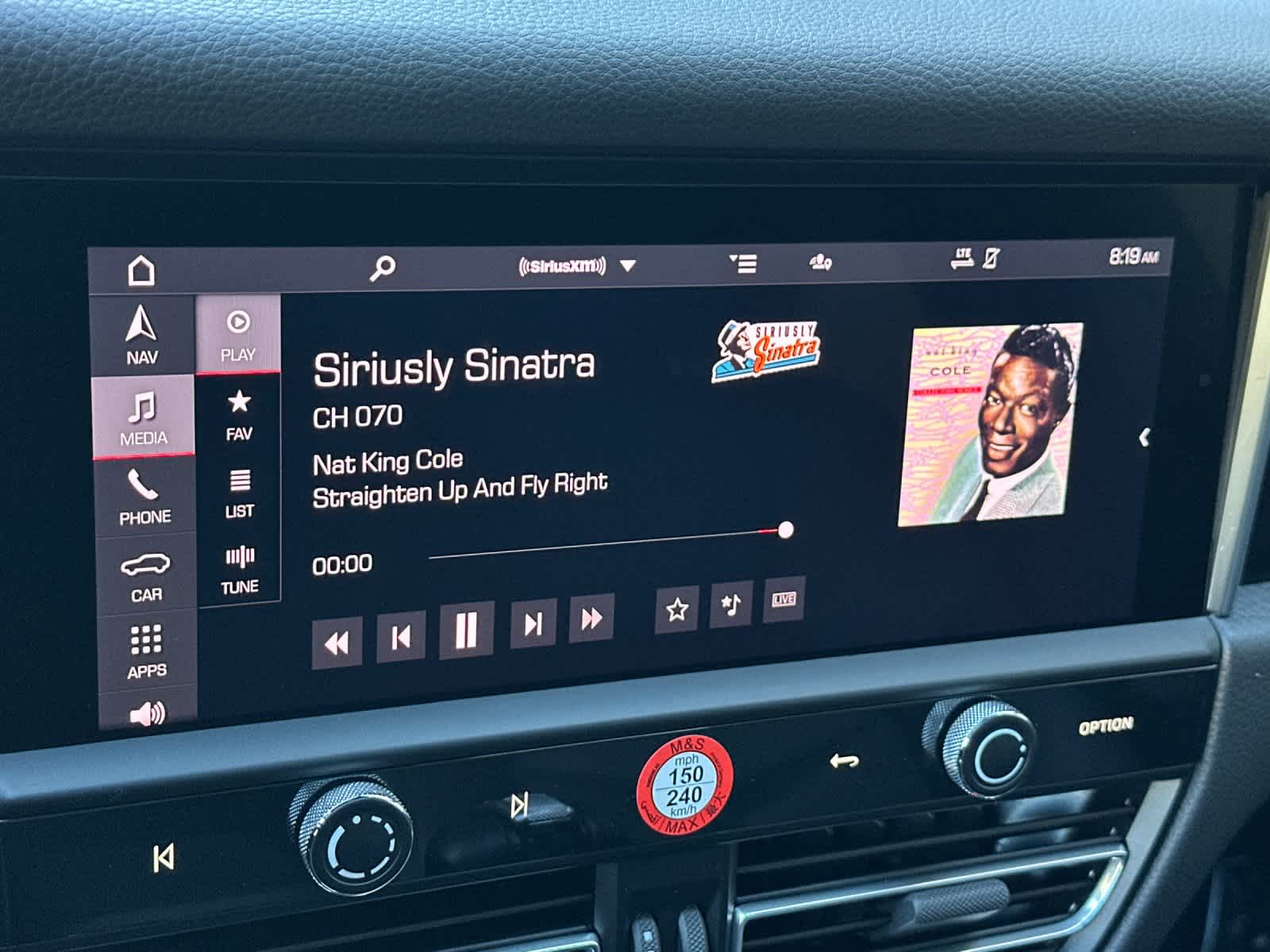 Thumbnail: 2025 Porsche Macan - 20