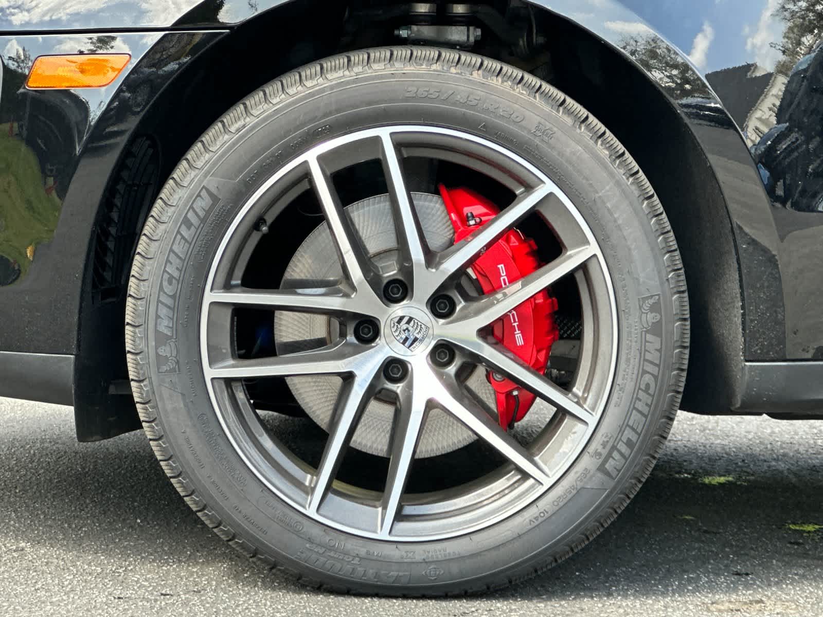 Thumbnail: 2026 Porsche Macan - 31