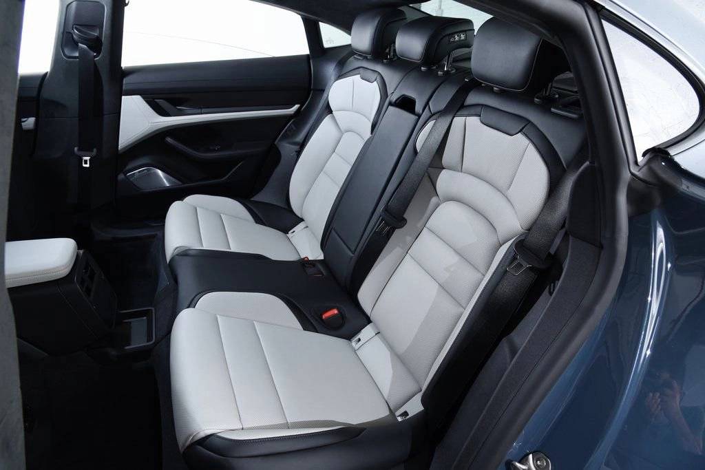 2026 Porsche Taycan Turbo S - Photo 36