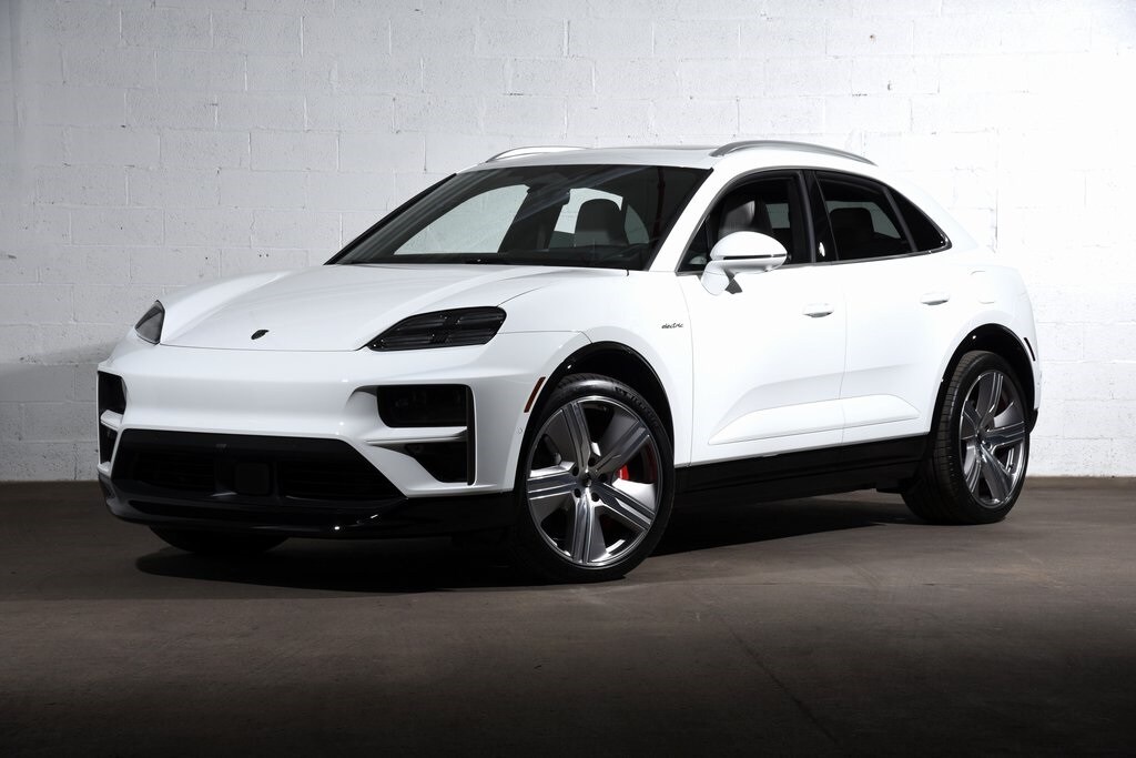 New 2025 Porsche Macan Electric Turbo SUV