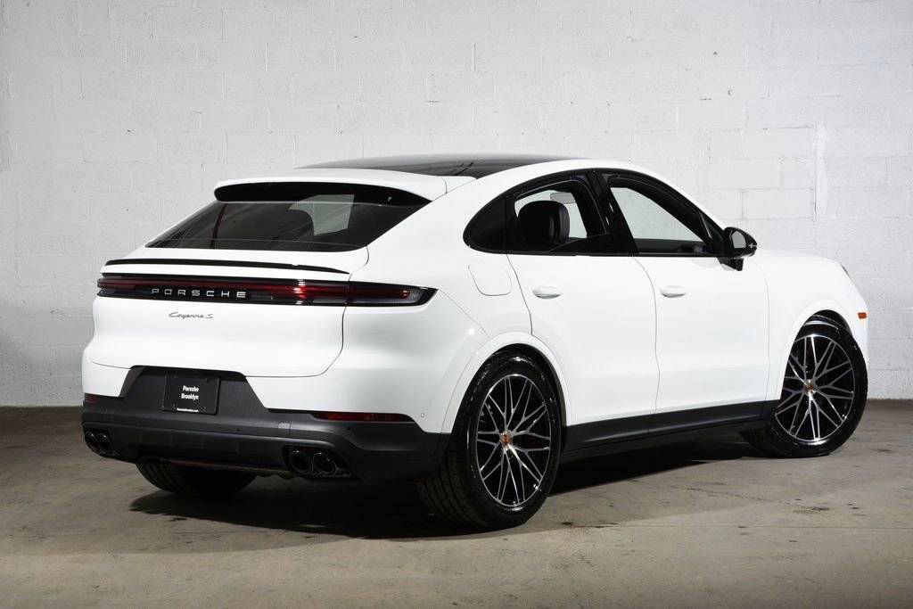 2026 Porsche Cayenne Coup S - Photo 7