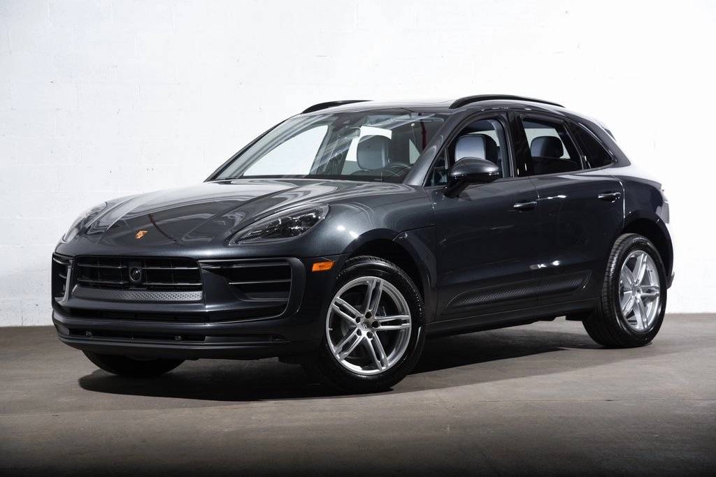 2026 Porsche Macan's photo