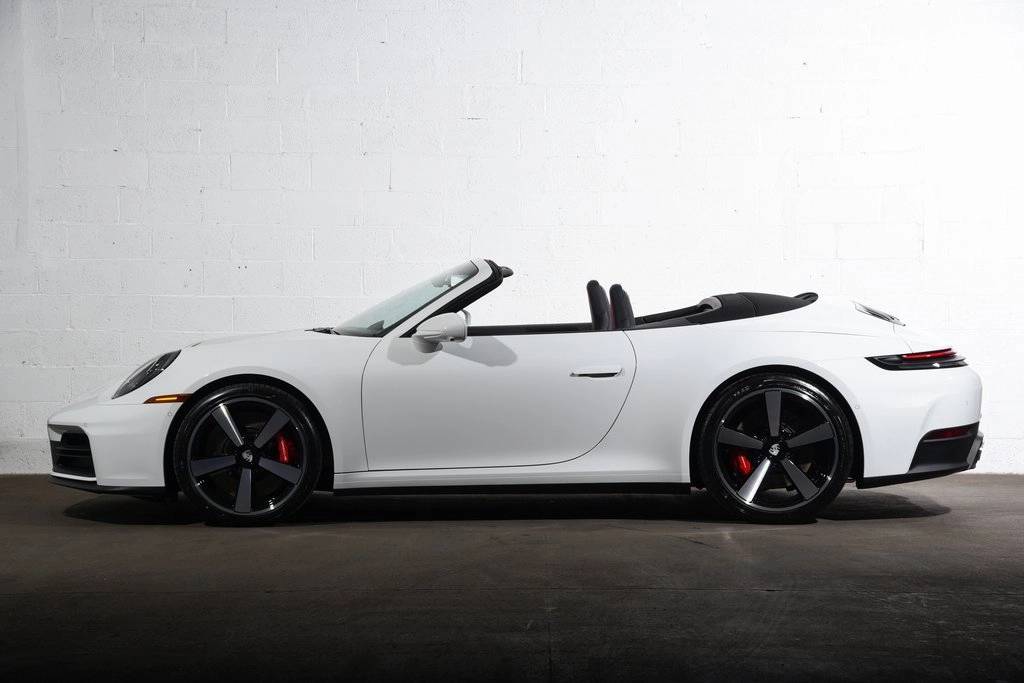 2026 Porsche 911 4S Cabriolet photo 2