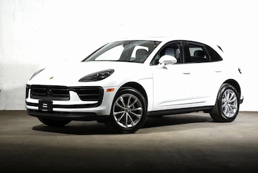 2025 Porsche Macan SUV