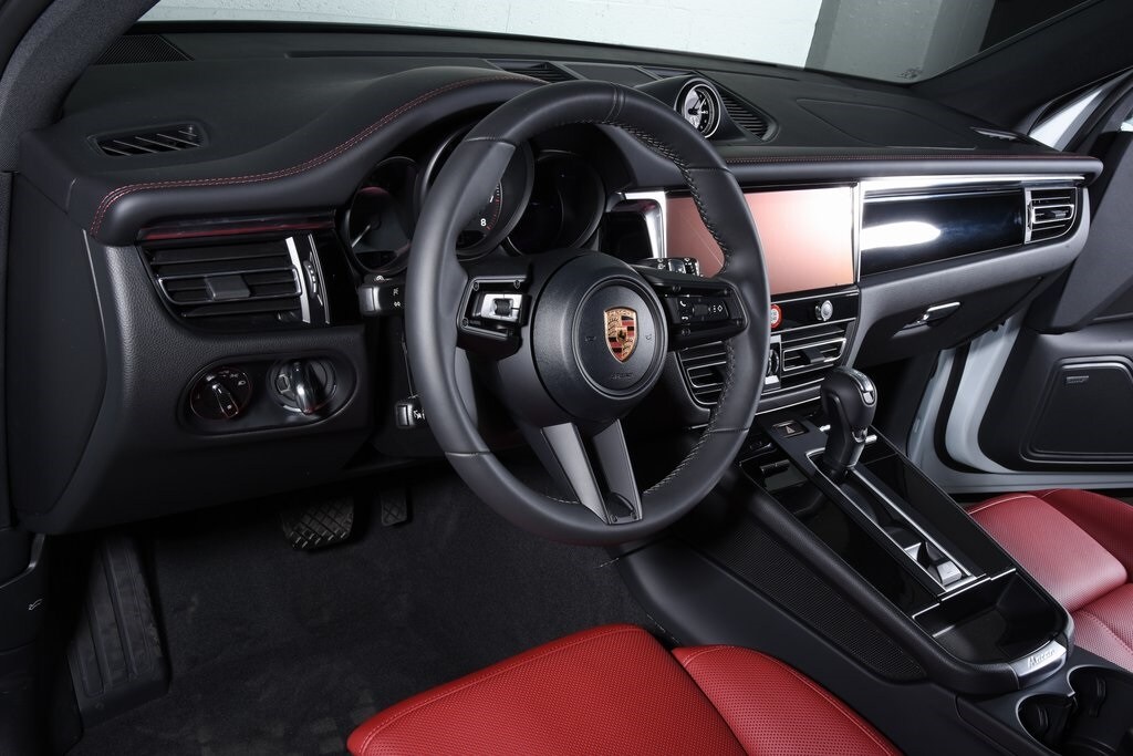 New 2026 Porsche Macan SUV