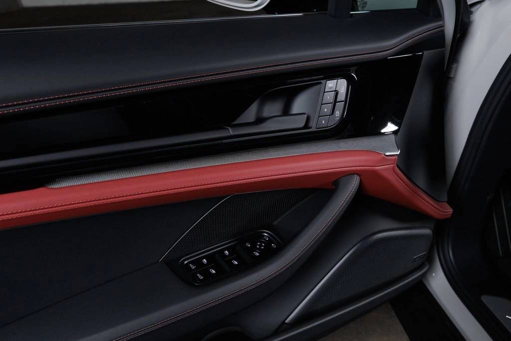 2026 Porsche Panamera Base - Photo 21