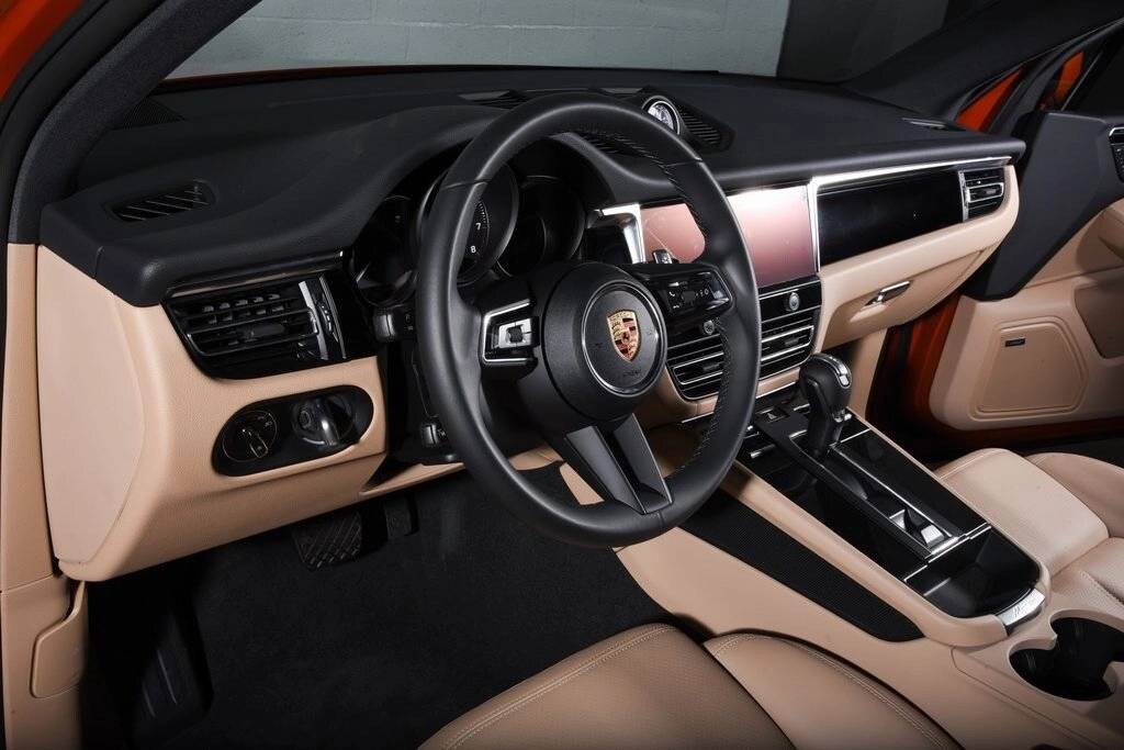 Used 2024 Porsche Macan SUV