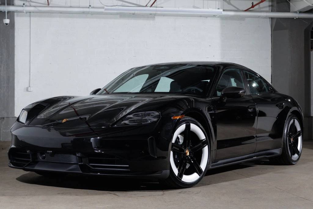 2026 Porsche Taycan