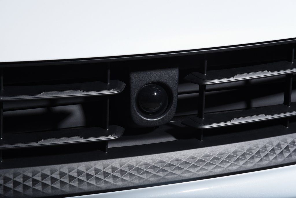 2025 Porsche Macan T - Photo 18