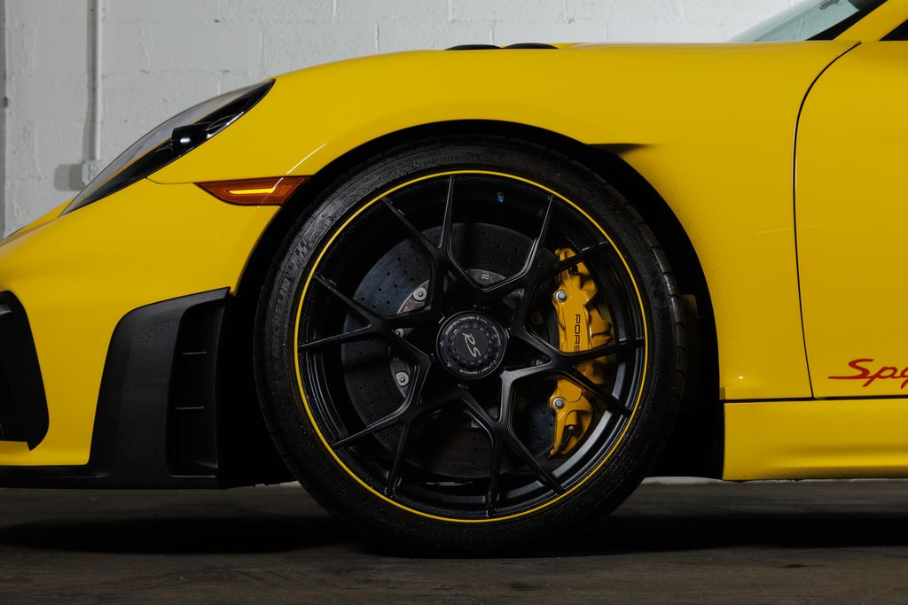 2024 Porsche 718 Spyder RS - Photo 9