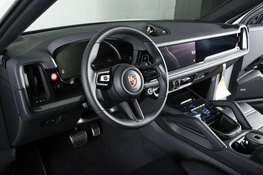 2026 Porsche Cayenne Coup S - Photo 4