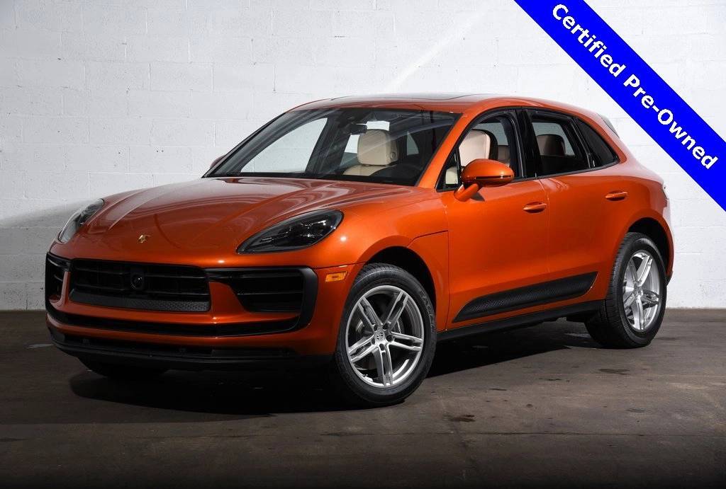 2024 Porsche Macan Base's photo