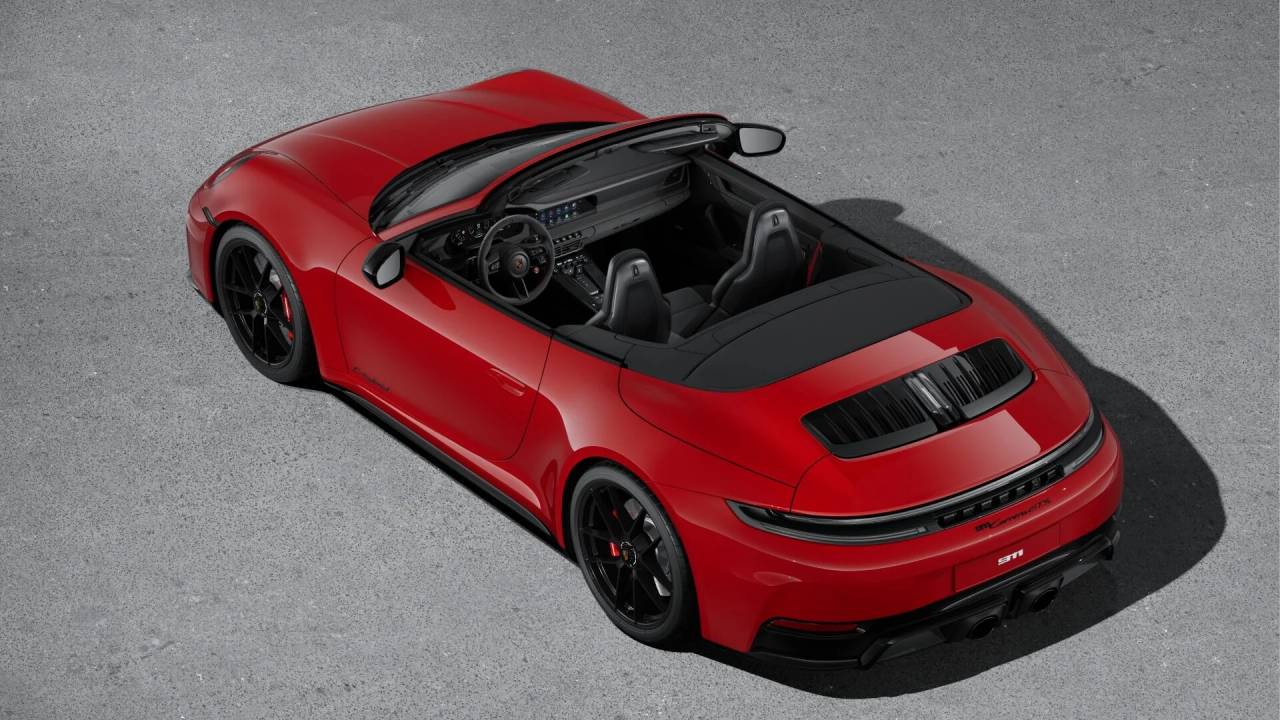 2026 Porsche 911 4 GTS photo 4