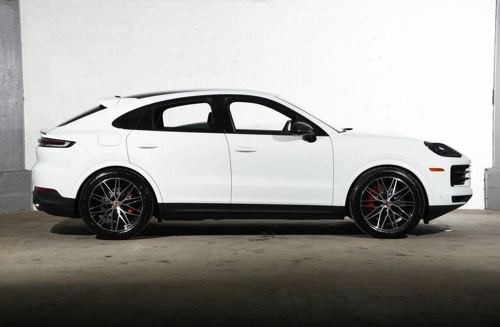 2026 Porsche Cayenne Coup S - Photo 8