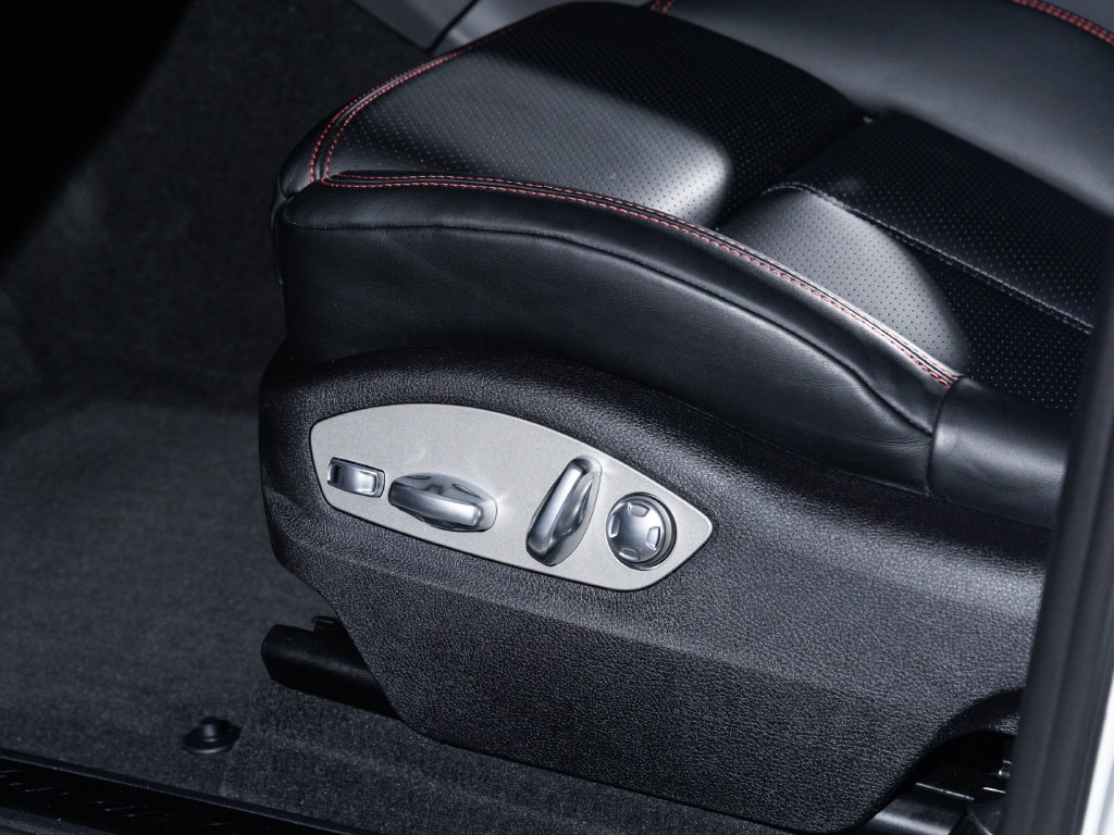 2026 Porsche Macan GTS - Photo 21