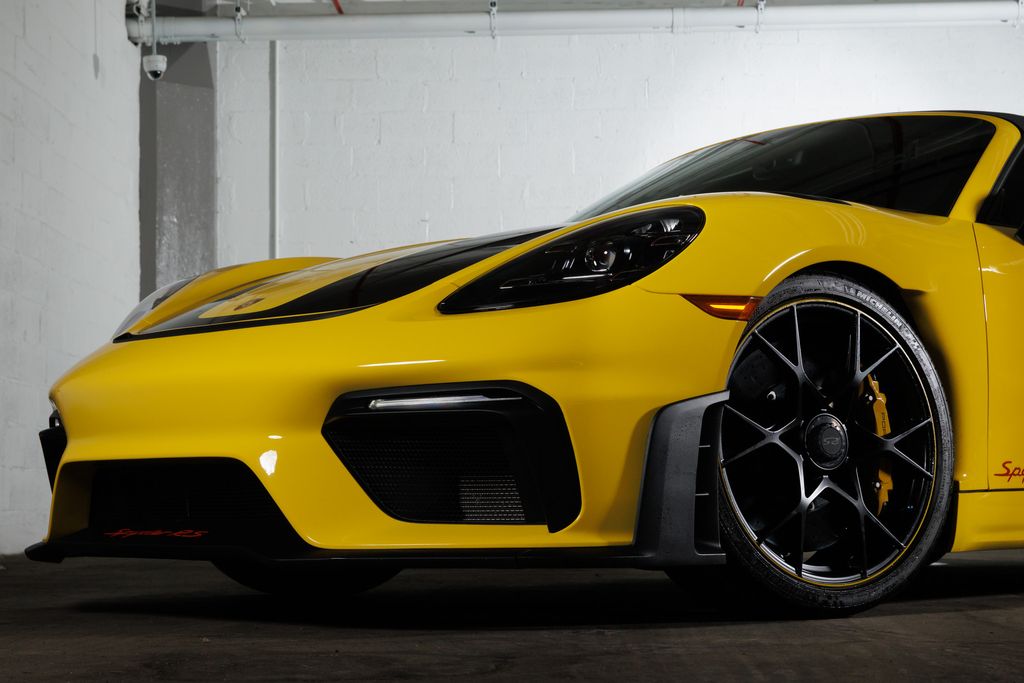 2024 Porsche 718 Spyder RS - Photo 8